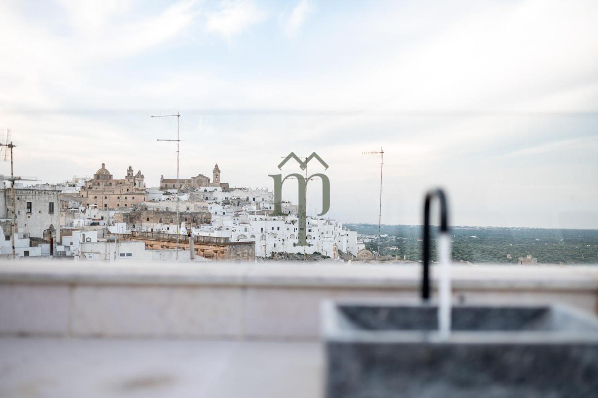 Dimora Matteotti By Meravigliosa Puglia Realestate Остуни Экстерьер фото