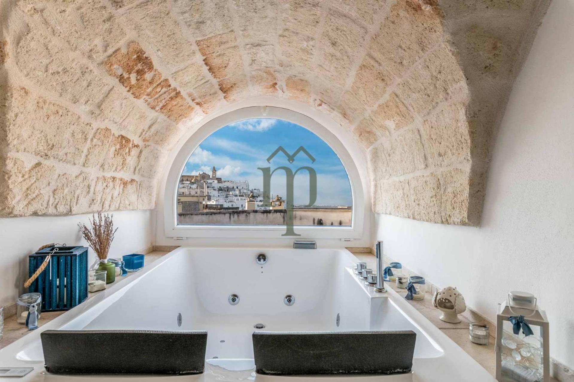 Dimora Matteotti By Meravigliosa Puglia Realestate Остуни Экстерьер фото