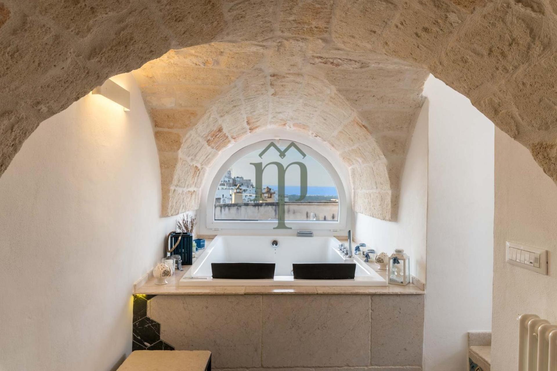 Dimora Matteotti By Meravigliosa Puglia Realestate Остуни Экстерьер фото